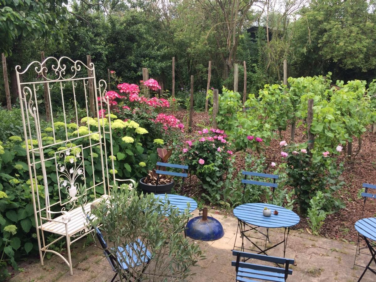 Bed and Breakfast Bed And Garden Alde Coninckshof Weurt Экстерьер фото